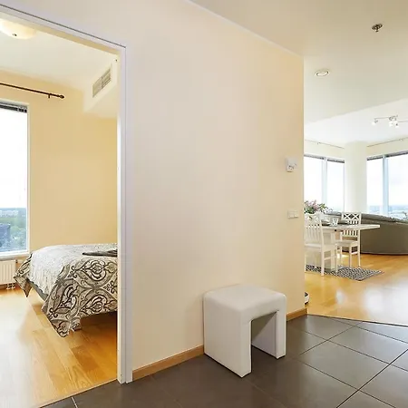 Skyscraper Seaview Apartment