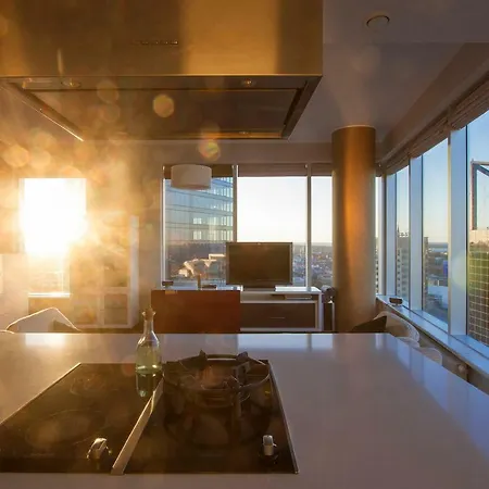 Skyscraper Seaview Apartment