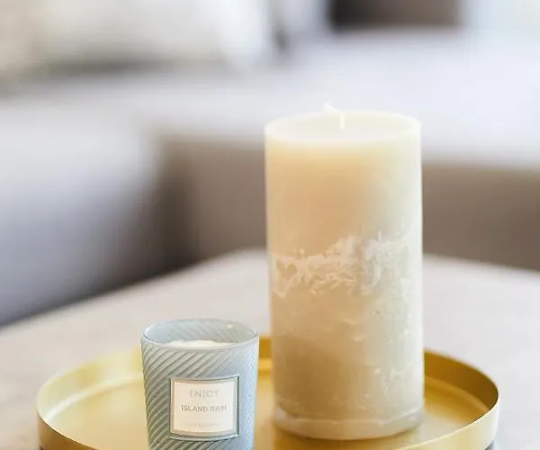 Skyscraper Seaview *