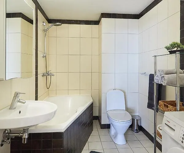 Skyscraper Seaview Apartman *