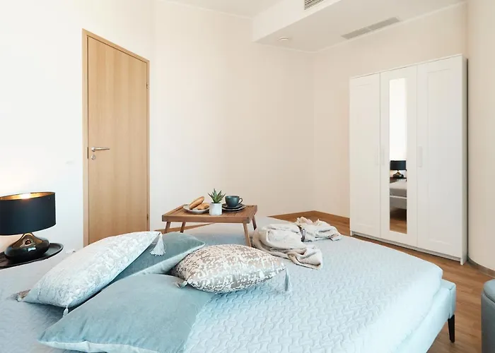 Skyscraper Seaview *