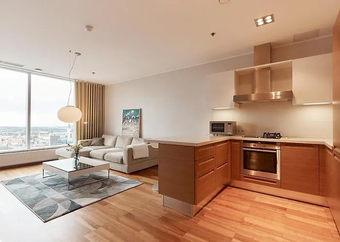 Skyscraper Seaview Apartman