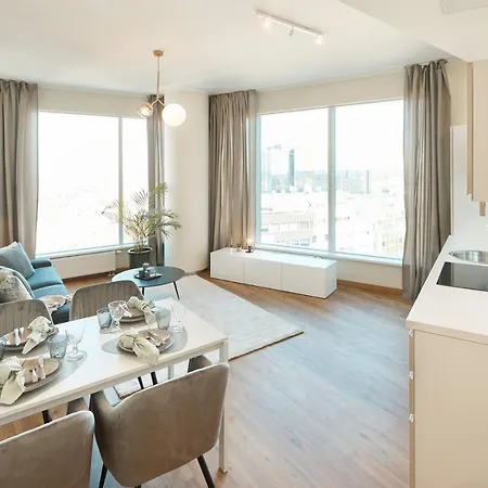 Skyscraper Seaview Апартаменты